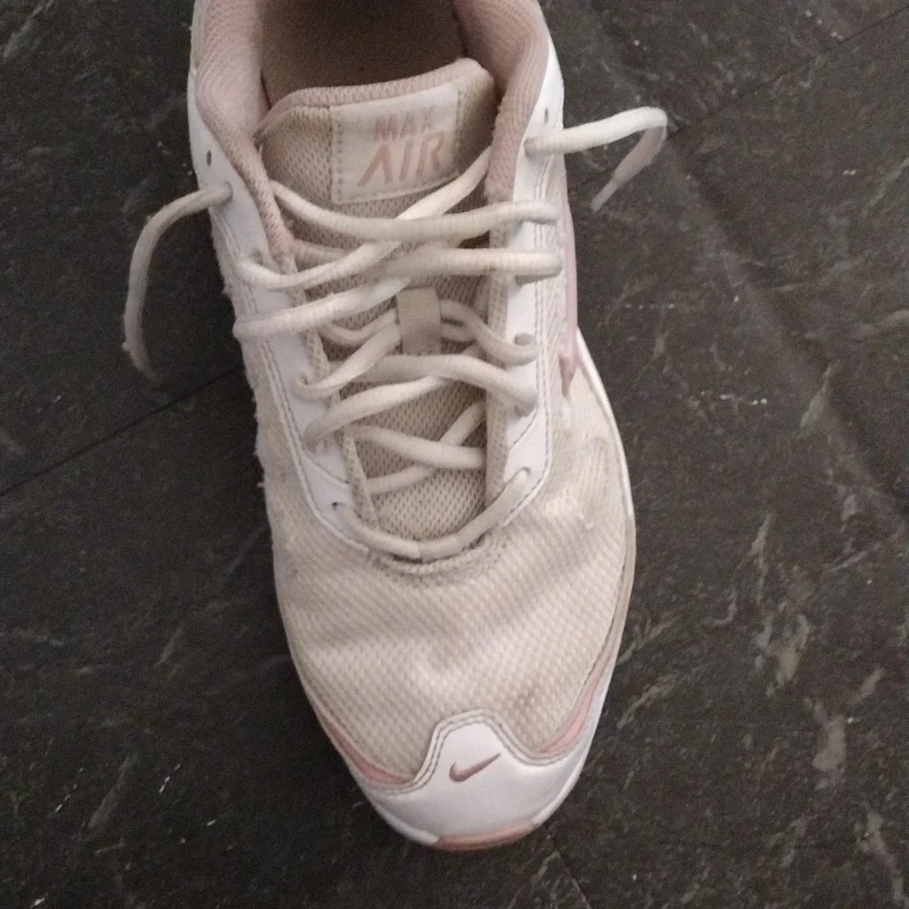 Shoes - Picture 3 of 3